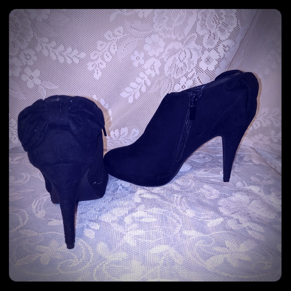 Attention shoes EUC